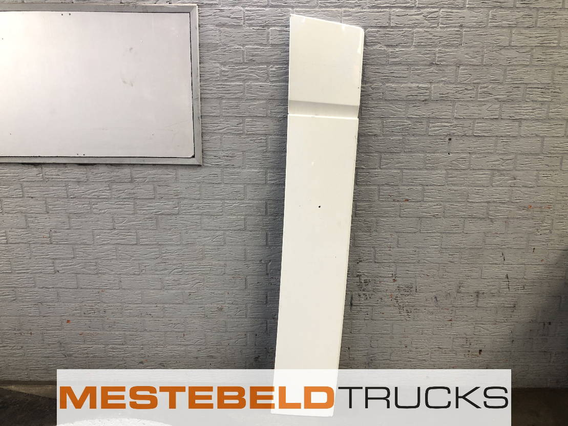 Mercedes-Benz Zijfender rechts - Body and exterior for Truck: picture 1 Mercedes-Benz Zijfender rechts - Body and exterior for Truck: picture 1