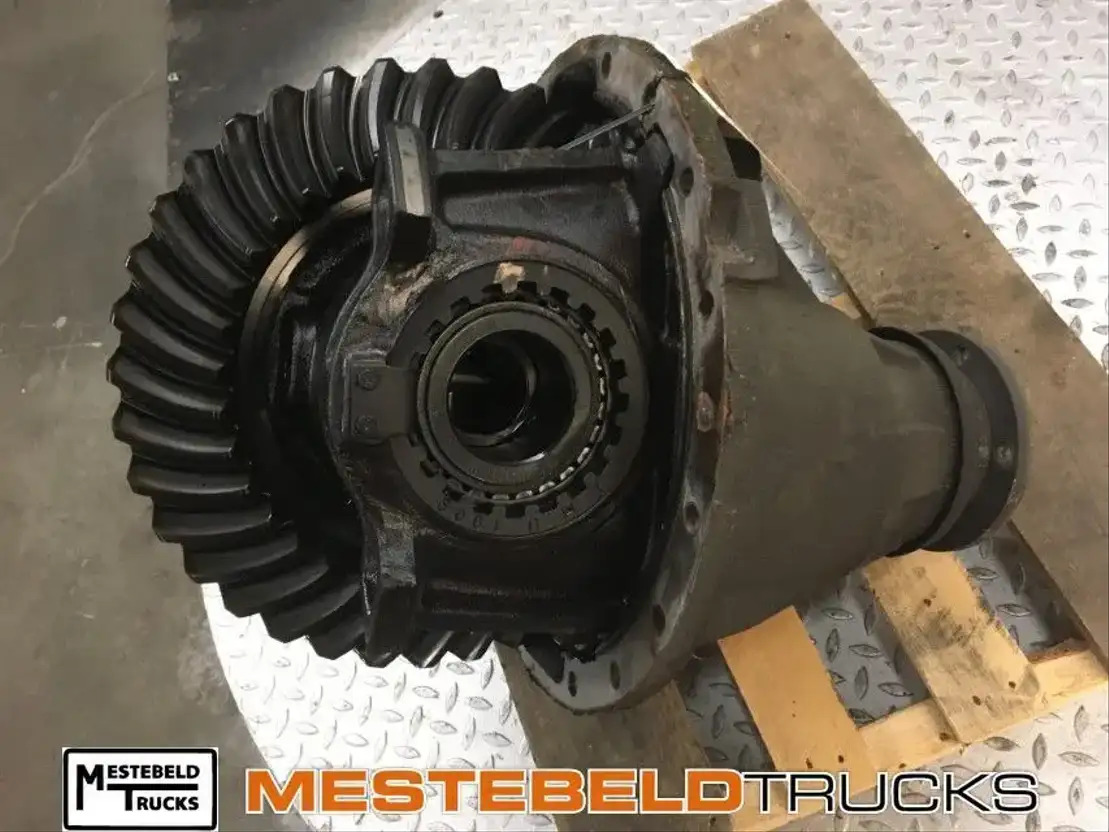 Renault D ifferentieel MS 17X 2,85-1  - Rear axle for Truck: picture 1 Renault D ifferentieel MS 17X 2,85-1  - Rear axle for Truck: picture 1