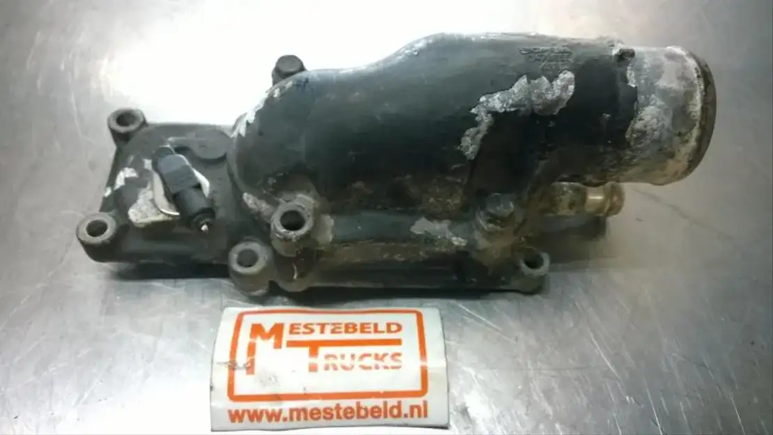 Scania T hermostaathuis - Cooling system for Truck: picture 1 Scania T hermostaathuis - Cooling system for Truck: picture 1