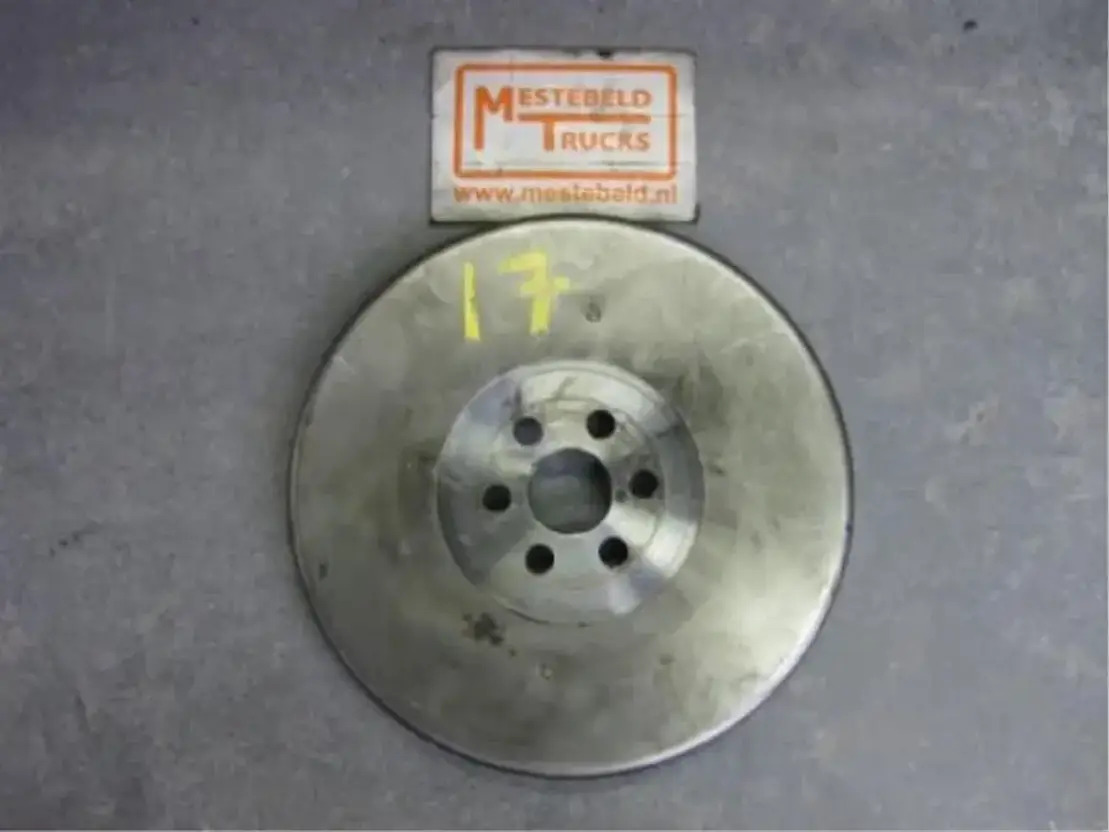 Scania T rillingsdemper - Engine and parts for Truck: picture 1 Scania T rillingsdemper - Engine and parts for Truck: picture 1