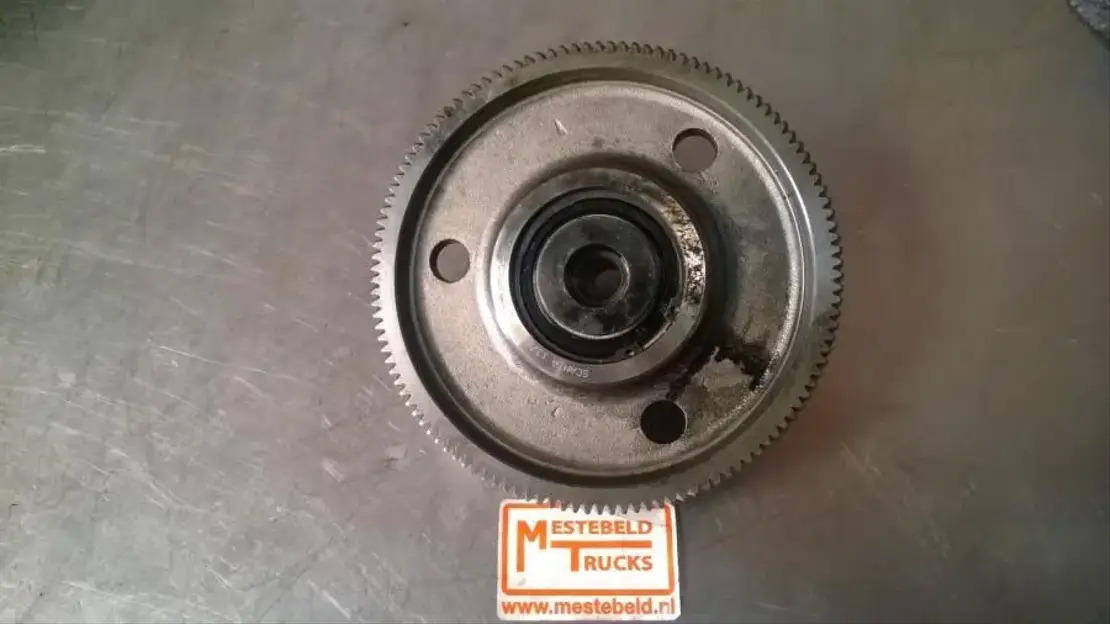 Scania T ussentandwiel voor motordistributie - Engine and parts for Truck: picture 1 Scania T ussentandwiel voor motordistributie - Engine and parts for Truck: picture 1