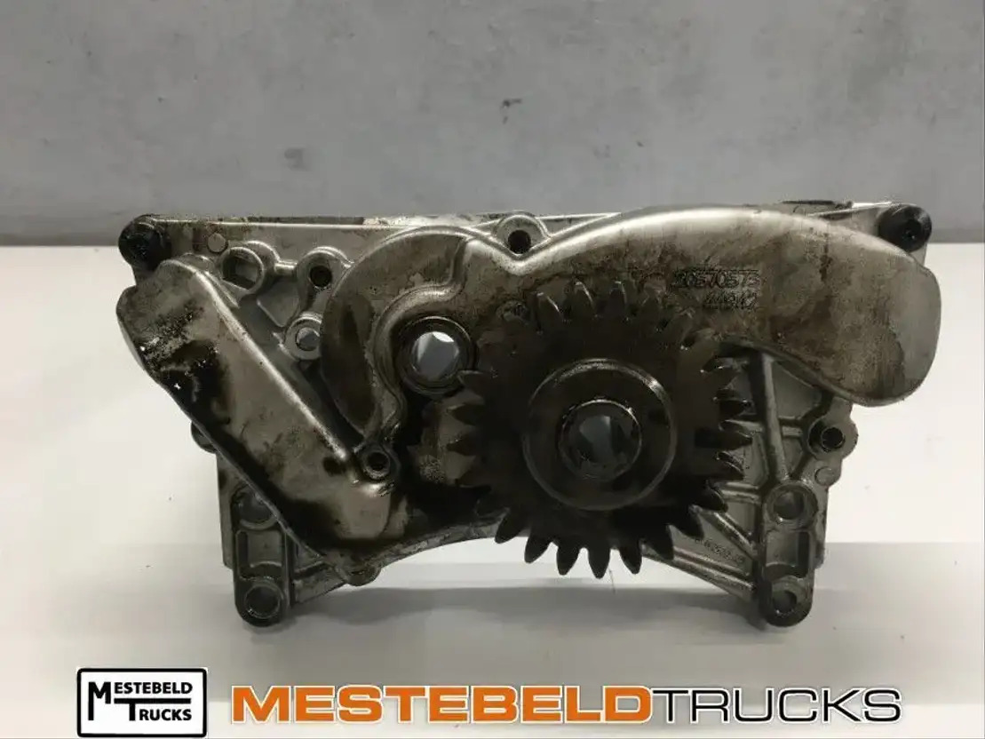 Volvo Oliepomp  - Engine and parts for Truck: picture 1 Volvo Oliepomp  - Engine and parts for Truck: picture 1