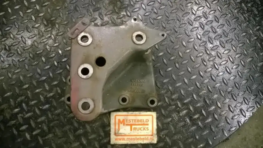 Volvo Stuurhuissteun - Steering for Truck: picture 1 Volvo Stuurhuissteun - Steering for Truck: picture 1