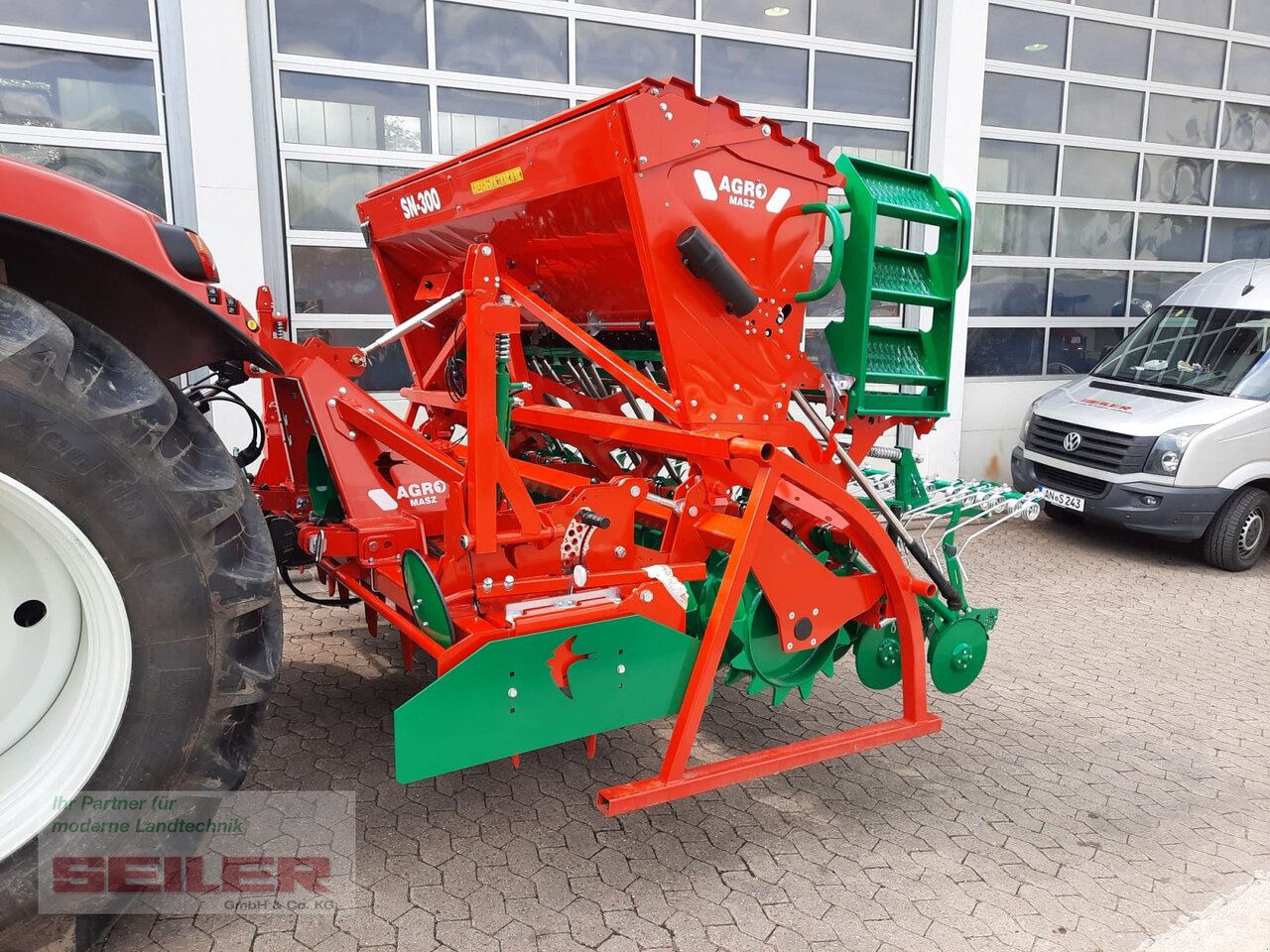Agro-Masz ANA 30 + SN 300 - Combine seed drill: picture 3 Agro-Masz ANA 30 + SN 300 - Combine seed drill: picture 3