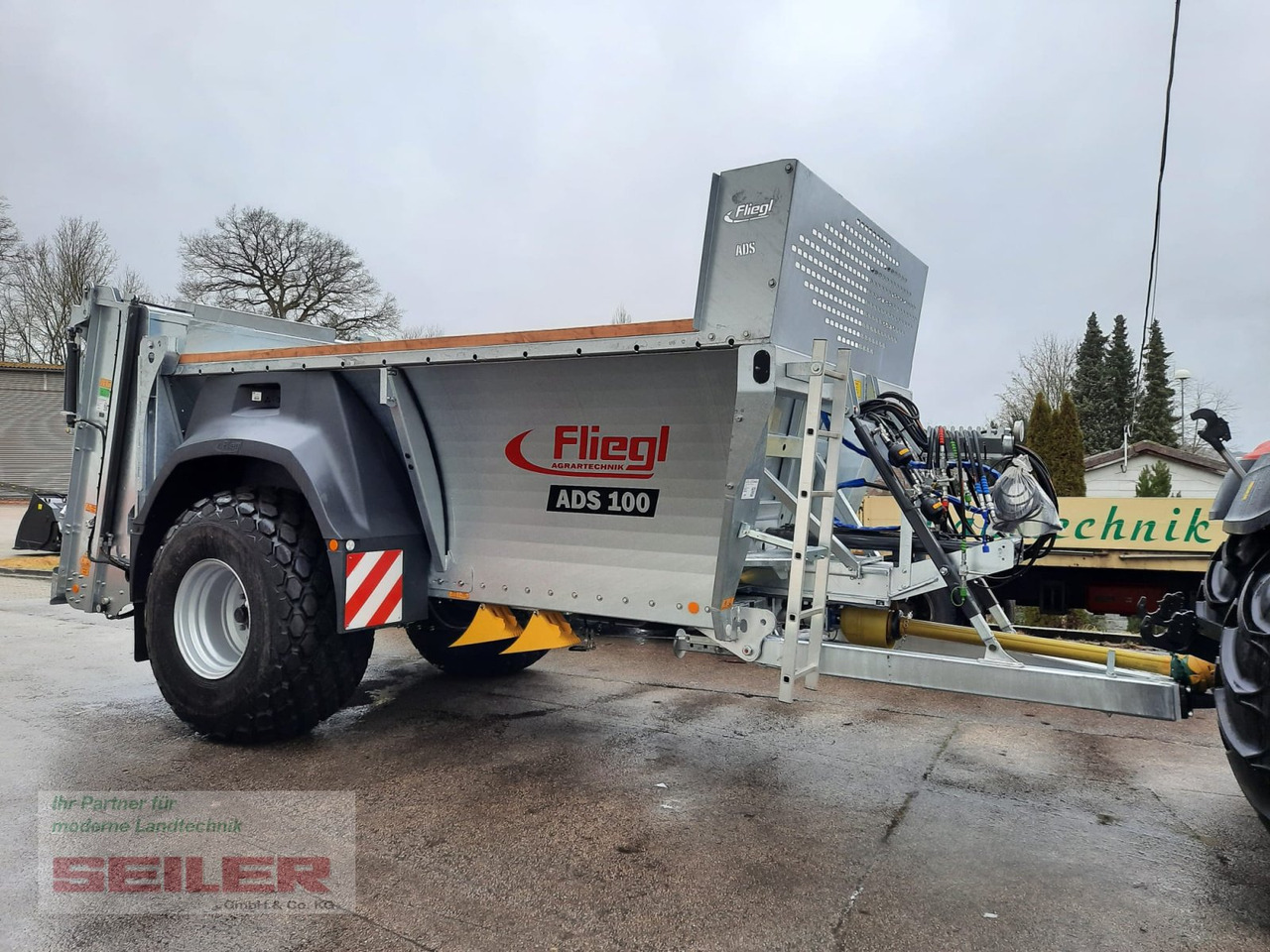 Fliegl ADS 100 Einachs 9m³ - Manure spreader: picture 1 Fliegl ADS 100 Einachs 9m³ - Manure spreader: picture 1