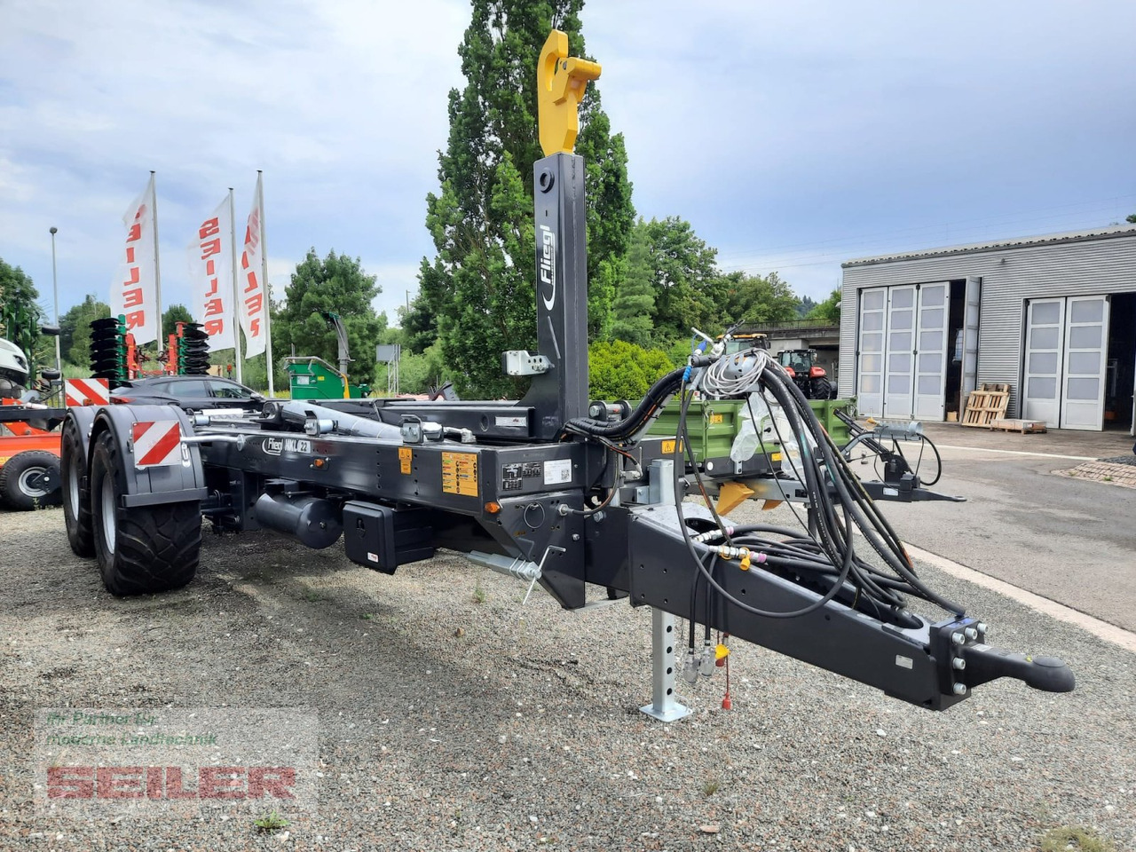 Fliegl HKL 22 Jumbo Abrollkipper - Roll-off/ Skip trailer: picture 2 Fliegl HKL 22 Jumbo Abrollkipper - Roll-off/ Skip trailer: picture 2