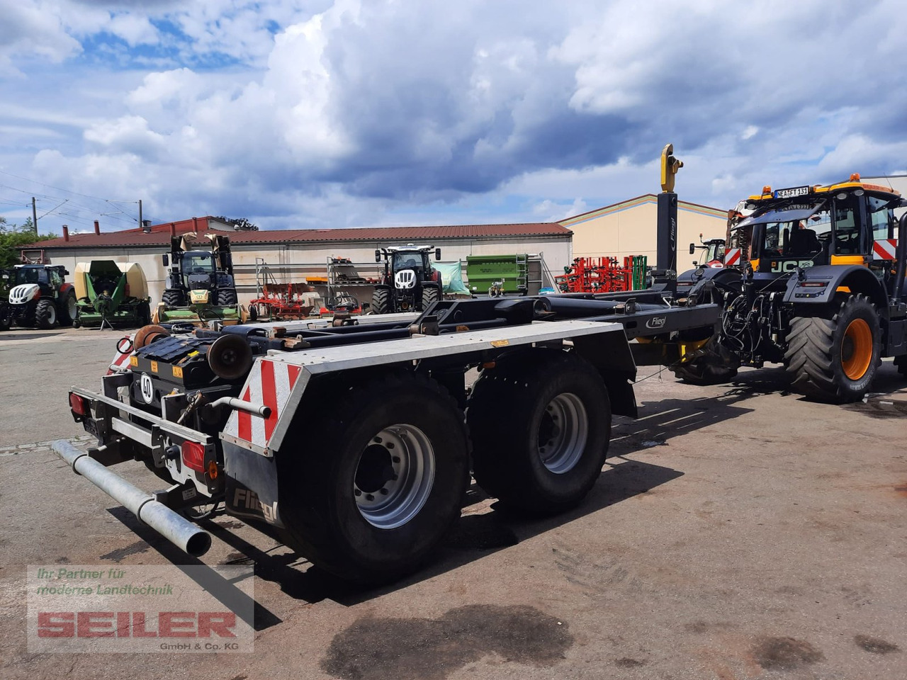 Fliegl HKL 22 Tandem - Roll-off/ Skip trailer: picture 1 Fliegl HKL 22 Tandem - Roll-off/ Skip trailer: picture 1