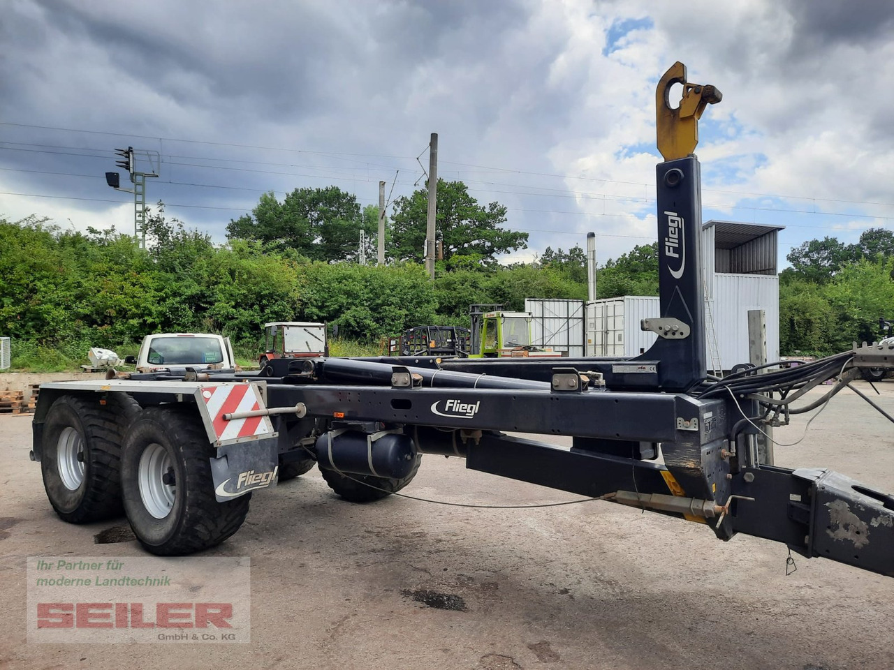 Fliegl HKL 22 Tandem - Roll-off/ Skip trailer: picture 2 Fliegl HKL 22 Tandem - Roll-off/ Skip trailer: picture 2