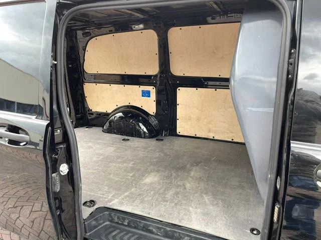 Mercedes-Benz Vito 110 CDI Financiering/inruil mogelijk - Small van: picture 4 Mercedes-Benz Vito 110 CDI Financiering/inruil mogelijk - Small van: picture 4