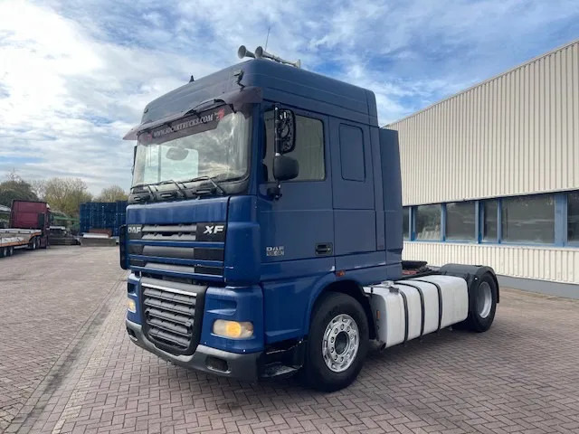 DAF XF 105.460 Manual gear - Tractor unit: picture 3 DAF XF 105.460 Manual gear - Tractor unit: picture 3
