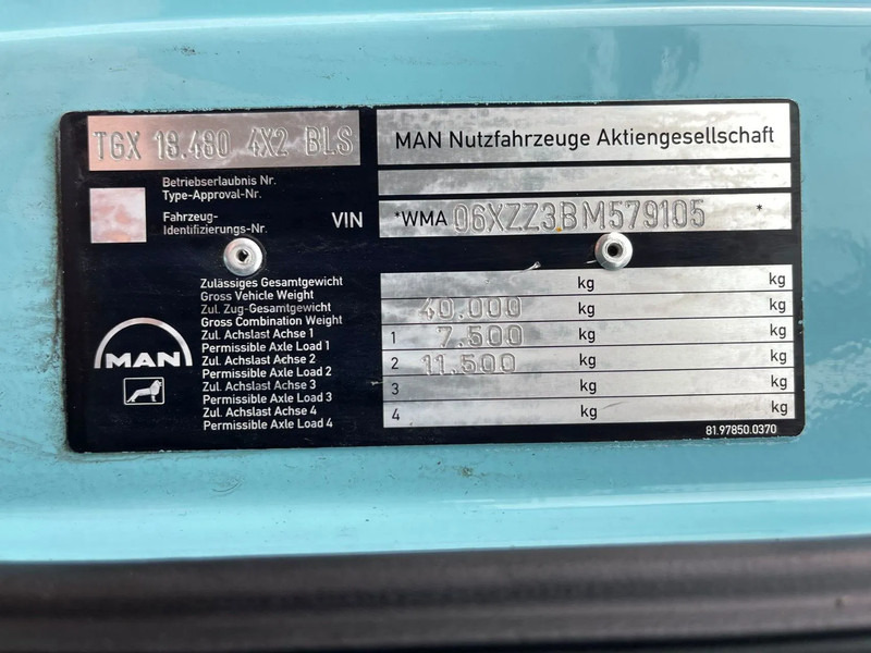 Tractor unit MAN TGX 18.480 Euro 5 Retarder 2 Tanks: picture 17 Tractor unit MAN TGX 18.480 Euro 5 Retarder 2 Tanks: picture 17