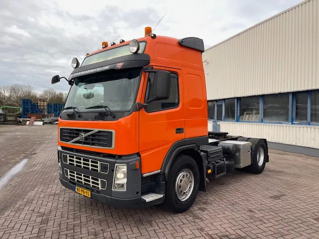 Volvo FM 12.400 Clean NL-TRUCK Euro 5 - Tractor unit: picture 3 Volvo FM 12.400 Clean NL-TRUCK Euro 5 - Tractor unit: picture 3