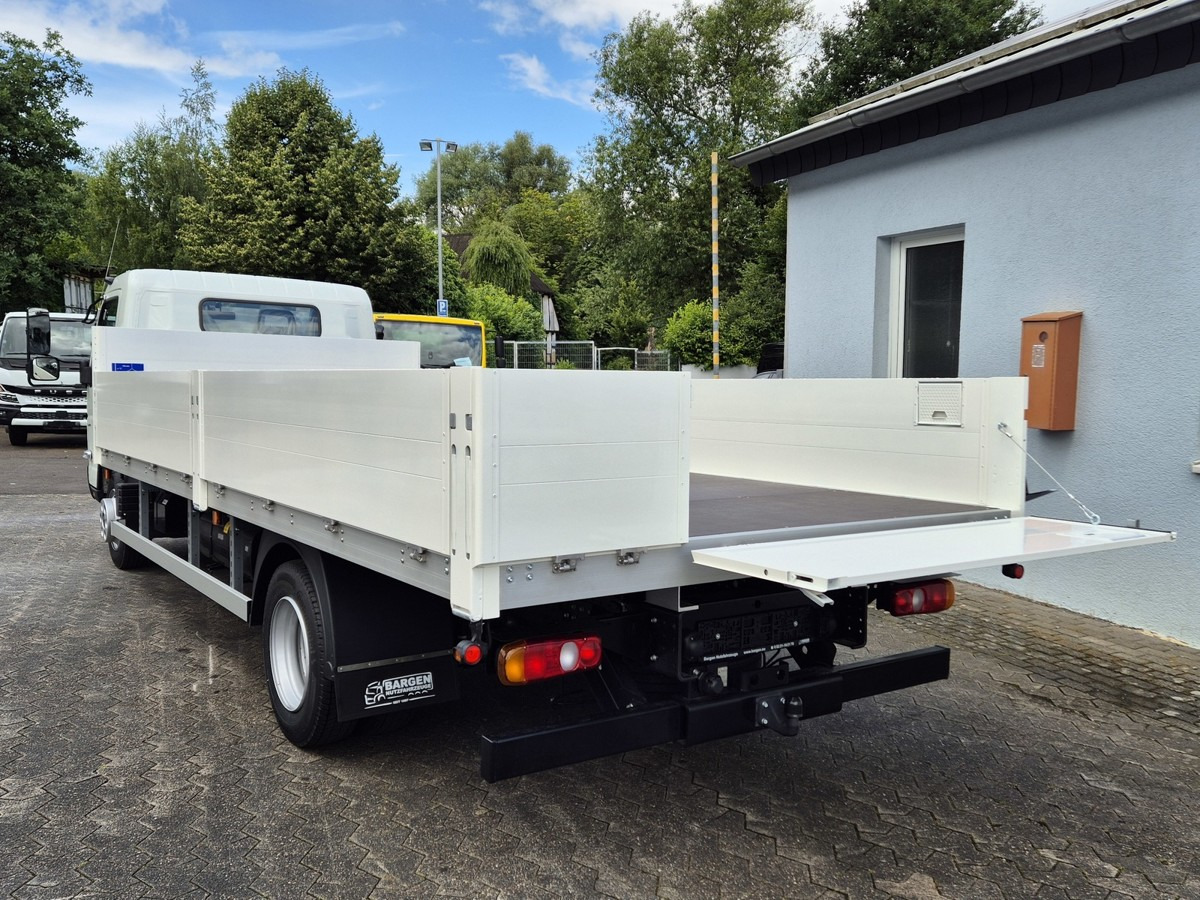 FUSO Canter 7C18 Alu Pritsche 6.1m Nutzlast 4.0t AHK - Open body delivery van: picture 3 FUSO Canter 7C18 Alu Pritsche 6.1m Nutzlast 4.0t AHK - Open body delivery van: picture 3