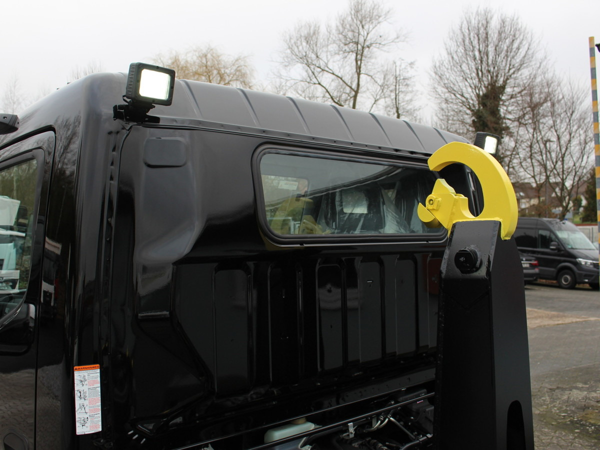 New Hook lift truck, Crane truck FUSO Canter FUSO 9C18 Duonic City Abrollkipper Black: picture 13