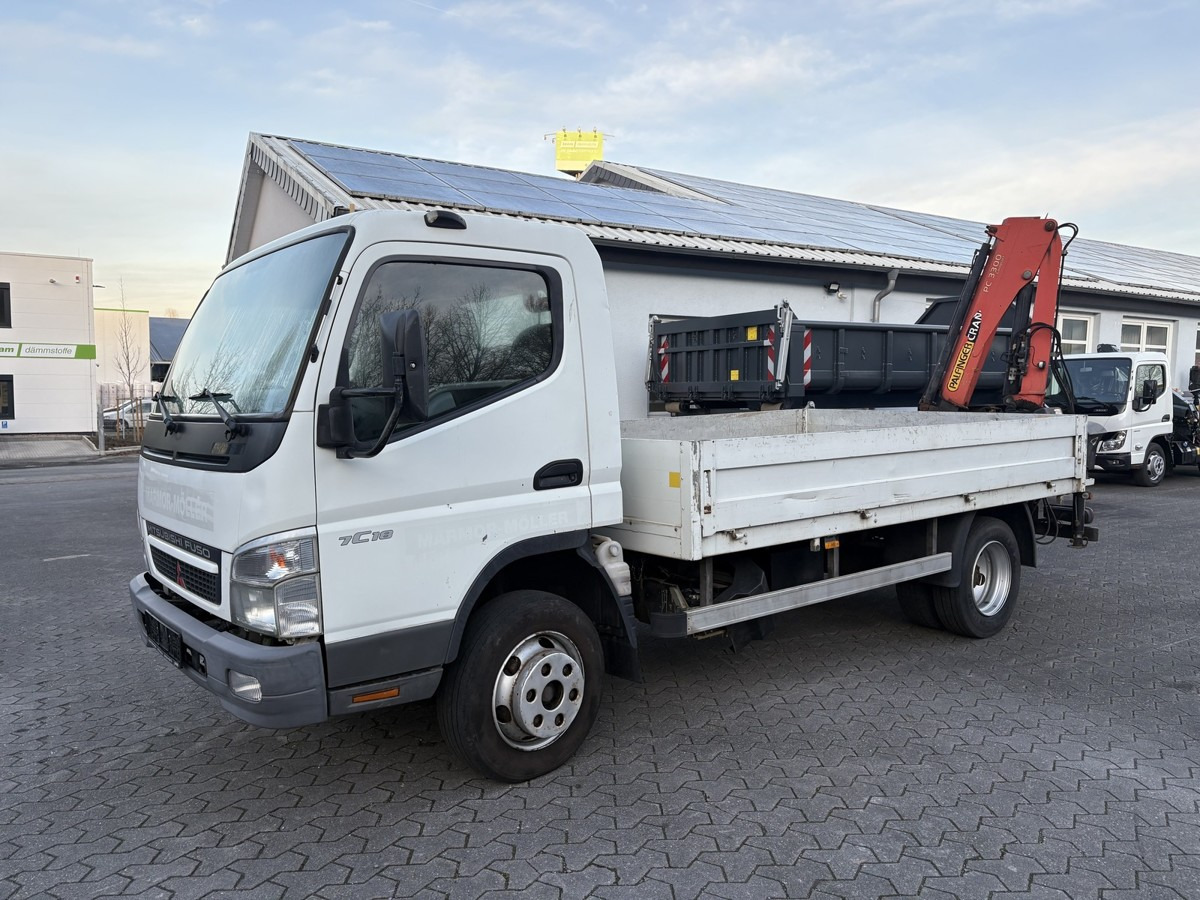 FUSO FUSO 7C18 Canter Pritsche 3.8m Kran 2x hydr. - Open body delivery van: picture 2 FUSO FUSO 7C18 Canter Pritsche 3.8m Kran 2x hydr. - Open body delivery van: picture 2