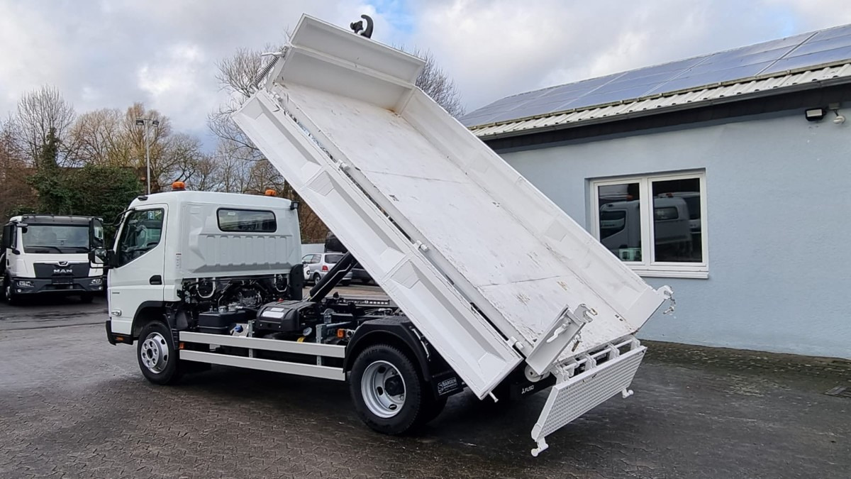 FUSO FUSO 9C18 Duonic City Abrollkipper GG 8.55t AHK - Hook lift truck: picture 5 FUSO FUSO 9C18 Duonic City Abrollkipper GG 8.55t AHK - Hook lift truck: picture 5