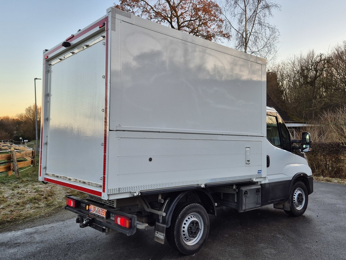 Beverage truck IVECO Daily 35-160 Getränkewagen 3,5t: picture 7