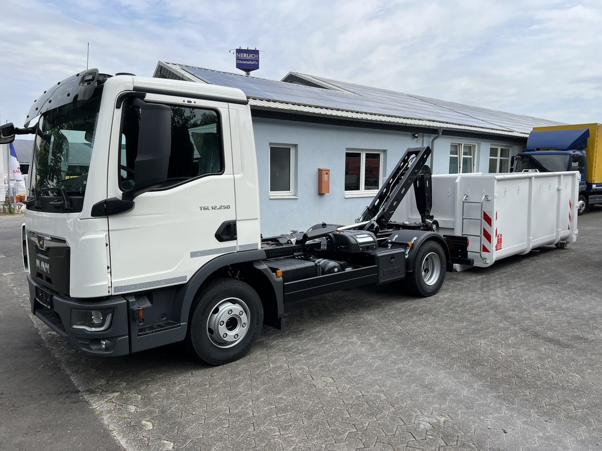 MAN TGL 12.250 BL NEU City Abrollkipper PowerMatic s - Hook lift truck: picture 5 MAN TGL 12.250 BL NEU City Abrollkipper PowerMatic s - Hook lift truck: picture 5
