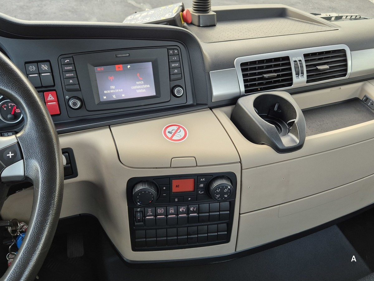 Leasing of MAN TGL 8.190 BL City Abrollkipper Aut., 2 x AHK sof MAN TGL 8.190 BL City Abrollkipper Aut., 2 x AHK sof: picture 16