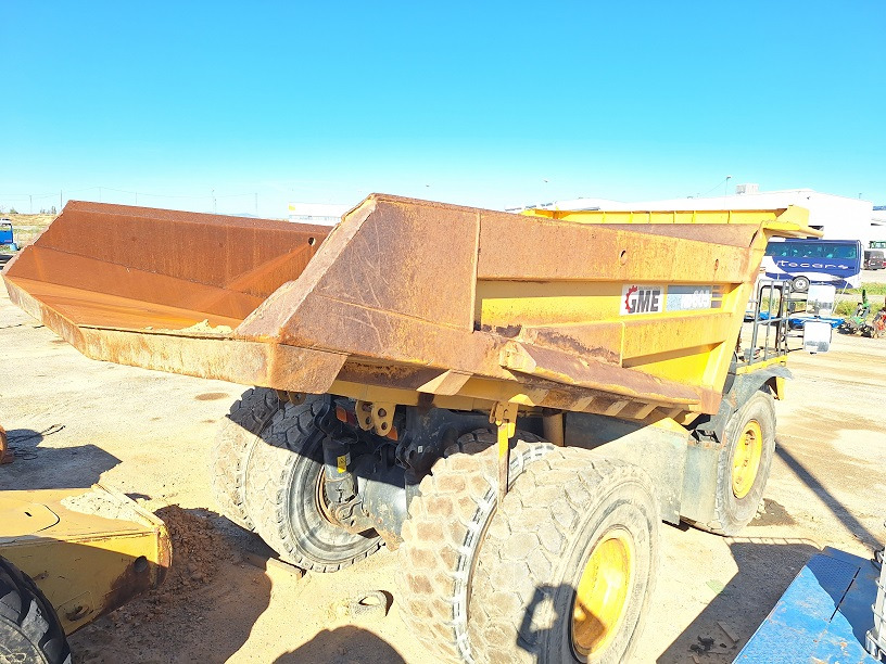 KOMATSU HD605-7EO - Rigid dumper/ Rock truck: picture 4 KOMATSU HD605-7EO - Rigid dumper/ Rock truck: picture 4