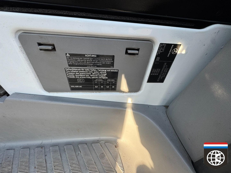 Mercedes-Benz Sprinter - Panel van: picture 5 Mercedes-Benz Sprinter - Panel van: picture 5