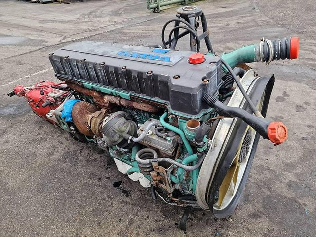 Volvo D12C420 EC96 - Spare parts: picture 3 Volvo D12C420 EC96 - Spare parts: picture 3