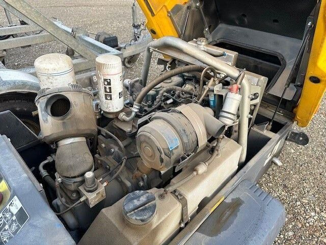 Atlas-Copco XAS38, Kompressor, 7bar, Kubota, neuer Zustand - Air compressor: picture 4 Atlas-Copco XAS38, Kompressor, 7bar, Kubota, neuer Zustand - Air compressor: picture 4