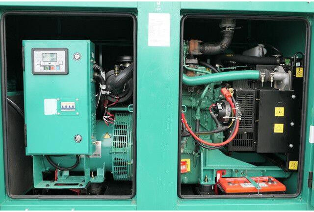 Cummins Stromgenerator, 40 kVA, sofort vefügbar - Generator set: picture 2 Cummins Stromgenerator, 40 kVA, sofort vefügbar - Generator set: picture 2
