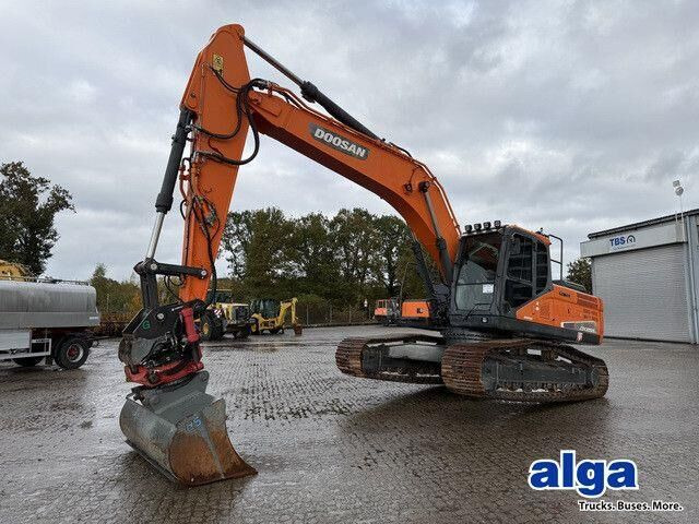 Doosan DX 255 LC-5, Rototilt,Div. Löffel,Greifer+Hammer - Crawler excavator: picture 1 Doosan DX 255 LC-5, Rototilt,Div. Löffel,Greifer+Hammer - Crawler excavator: picture 1