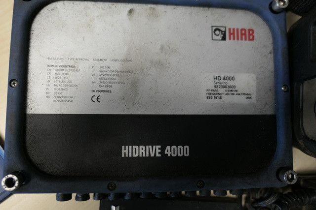 Hiab 122D-3, Heckkran, Funk, 2x Akku, Ladegrät - Hook lift truck, Crane truck: picture 2 Hiab 122D-3, Heckkran, Funk, 2x Akku, Ladegrät - Hook lift truck, Crane truck: picture 2