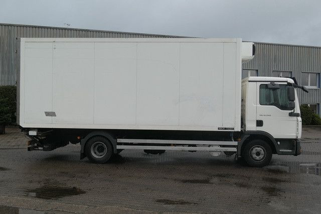 MAN 12.240 TGL BL 4x2, Carrier Xarias 600, LBW,Klima - Refrigerator truck: picture 2 MAN 12.240 TGL BL 4x2, Carrier Xarias 600, LBW,Klima - Refrigerator truck: picture 2