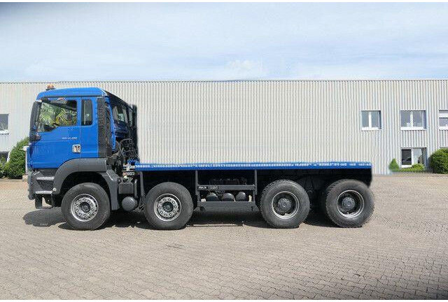 MAN 41.480 TGS BB-WW 8x4, gr. Federpaket, 38tkm, AC - Cab chassis truck: picture 3 MAN 41.480 TGS BB-WW 8x4, gr. Federpaket, 38tkm, AC - Cab chassis truck: picture 3