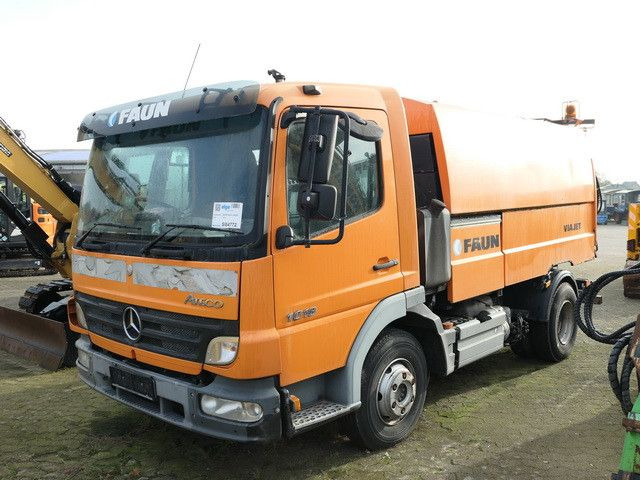 Mercedes-Benz 1018 Atego 4x2, Faun VIAJET 5R, Klima, 73tkm - Road sweeper: picture 4 Mercedes-Benz 1018 Atego 4x2, Faun VIAJET 5R, Klima, 73tkm - Road sweeper: picture 4