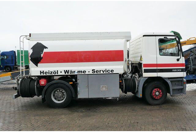 Mercedes-Benz 1835 Actros 4x2, 3 Pedale, 14m³, Sening,Schlauch - Tank truck: picture 2 Mercedes-Benz 1835 Actros 4x2, 3 Pedale, 14m³, Sening,Schlauch - Tank truck: picture 2