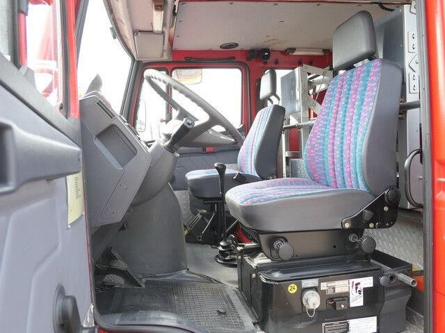 Fire truck Mercedes-Benz 814 D/Feuerwehr/Metz/Wassertank/Pumpe: picture 12 Fire truck Mercedes-Benz 814 D/Feuerwehr/Metz/Wassertank/Pumpe: picture 12