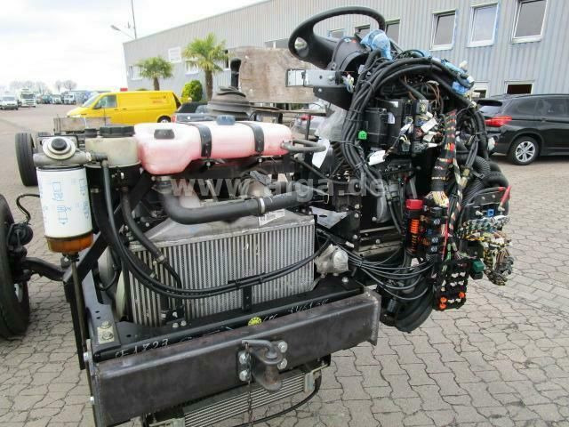 Mercedes-Benz OF 1723/59, Omnibusfahrgestell, 100x am Lager - Frame/ Chassis for Bus: picture 3 Mercedes-Benz OF 1723/59, Omnibusfahrgestell, 100x am Lager - Frame/ Chassis for Bus: picture 3