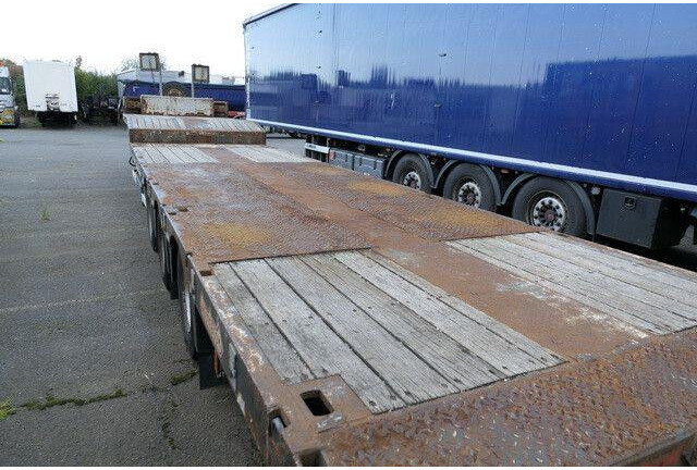Nooteboom OSDS-48-03V/ausziehbar auf 20 m./SAF/Containerv. - Low loader semi-trailer: picture 3 Nooteboom OSDS-48-03V/ausziehbar auf 20 m./SAF/Containerv. - Low loader semi-trailer: picture 3