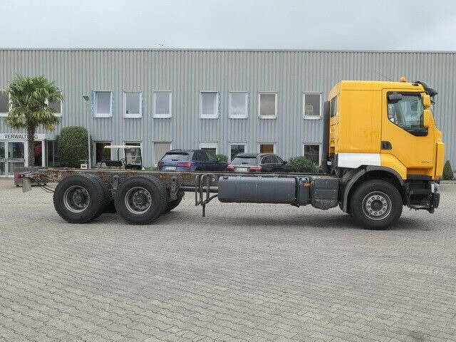 Renault 460 Premium Lander 6x4, Retarder, 10Räder, Klima - Cab chassis truck: picture 2 Renault 460 Premium Lander 6x4, Retarder, 10Räder, Klima - Cab chassis truck: picture 2