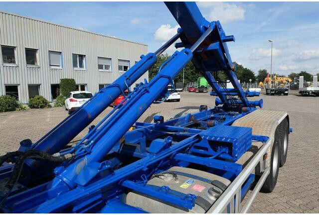 Scania G 440 / R 450, Hyvalift HVL 11094, Retarder, AC - Hook lift truck: picture 2 Scania G 440 / R 450, Hyvalift HVL 11094, Retarder, AC - Hook lift truck: picture 2