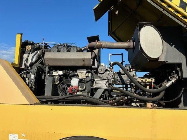 Schmidt CJS 914 Super, Kehrmaschine, Mercedes Motor - Road sweeper: picture 5 Schmidt CJS 914 Super, Kehrmaschine, Mercedes Motor - Road sweeper: picture 5