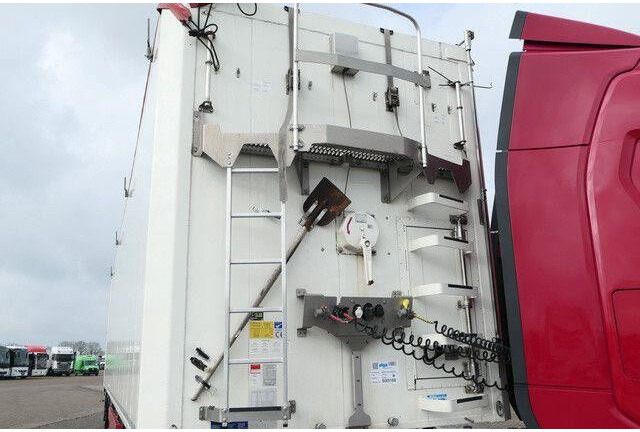 Schwarzmüller J-Serie, 95m³, 6mm Boden, Funk, SAF, Luft-Lift - Closed box semi-trailer: picture 3 Schwarzmüller J-Serie, 95m³, 6mm Boden, Funk, SAF, Luft-Lift - Closed box semi-trailer: picture 3