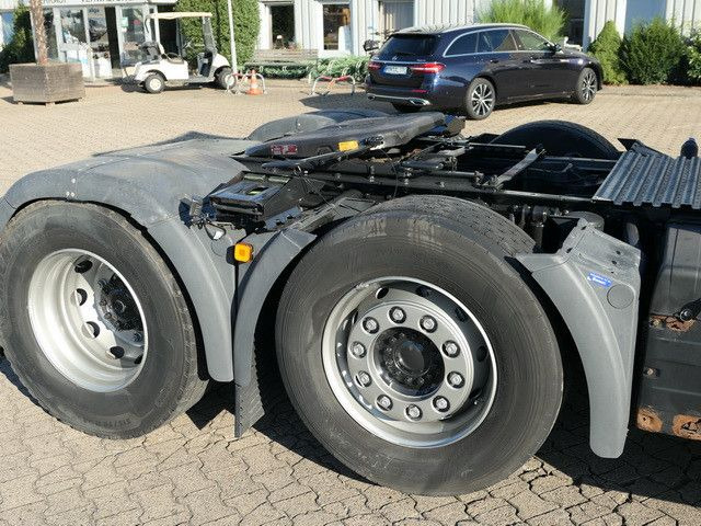 Tractor unit MAN 26.500 TGX 6x2, Intarder, Standklima, Klima, ADR: picture 9