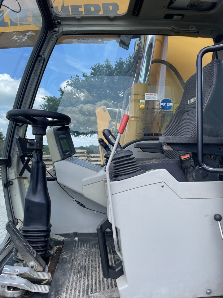 LIEBHERR A900C HD Litronic - Wheel excavator: picture 3 LIEBHERR A900C HD Litronic - Wheel excavator: picture 3