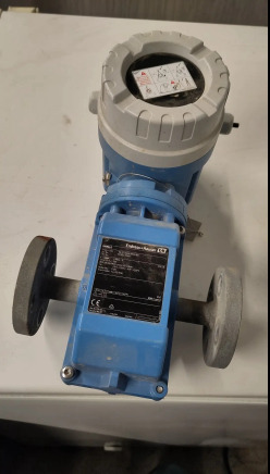 Lot de 2 Promag 10 Endress+Hauser neufs - compte-litre/débitmètre - Food processing equipment: picture 2 Lot de 2 Promag 10 Endress+Hauser neufs - compte-litre/débitmètre - Food processing equipment: picture 2
