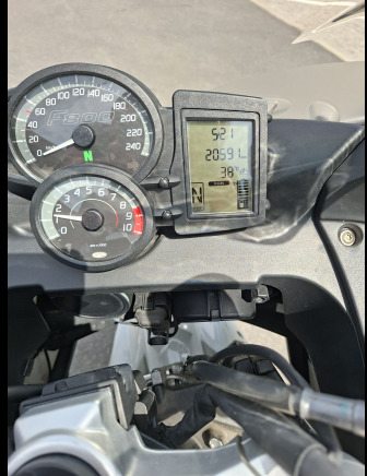 Moto BMW F800 GT (2018-20.591 km-VIN:WB10B530XJZ746680) - Motorcycle: picture 4 Moto BMW F800 GT (2018-20.591 km-VIN:WB10B530XJZ746680) - Motorcycle: picture 4