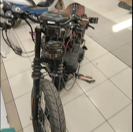 Moto Harley Davidson XL1200 - Motorcycle: picture 3 Moto Harley Davidson XL1200 - Motorcycle: picture 3