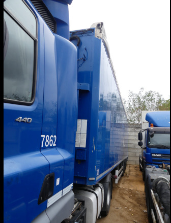 REF:7028 - Remorque walking floor Stas S3KSZX - Walking floor semi-trailer: picture 2 REF:7028 - Remorque walking floor Stas S3KSZX - Walking floor semi-trailer: picture 2