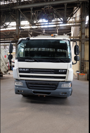 REF : 8 -Camion Poubelle DAF CF75 - Garbage truck: picture 2 REF : 8 -Camion Poubelle DAF CF75 - Garbage truck: picture 2