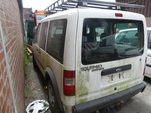 REF:Immatriculé sous : TRF-385 - Voiture Ford Tourneo Connect - Combi van: picture 5 REF:Immatriculé sous : TRF-385 - Voiture Ford Tourneo Connect - Combi van: picture 5