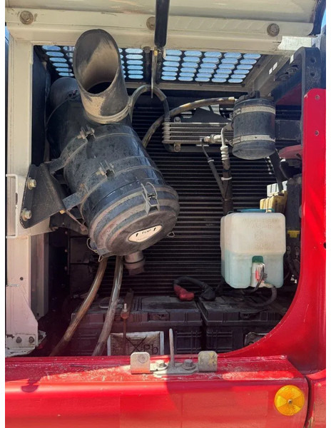 Wheel excavator Takeuchi TB1160W: picture 14